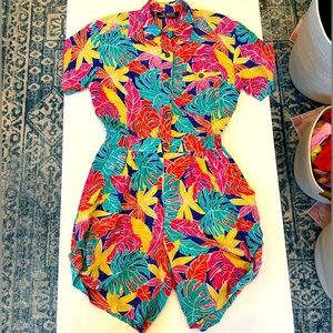 Vintage 90s SK Wear Colorful Collared Short Sleeve Jumpsuit Size S